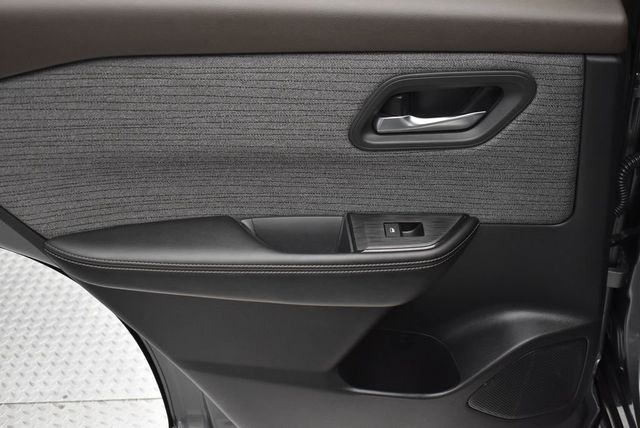 2023 Nissan Rogue AWD SV - 22936799 - 29