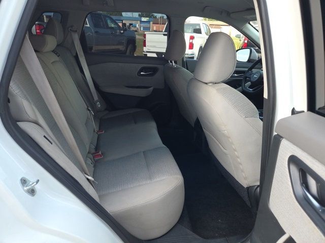 2023 Nissan Rogue FWD SV - 22911686 - 10