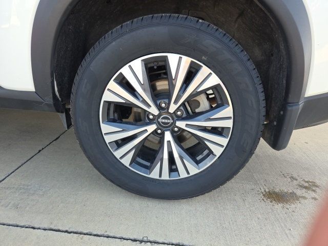 2023 Nissan Rogue FWD SV - 22911686 - 14