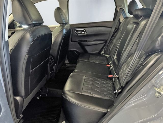 2023 Nissan Rogue Platinum AWD - 22929573 - 22