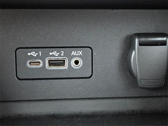 2023 Nissan Sentra SV CVT - 22913769 - 19