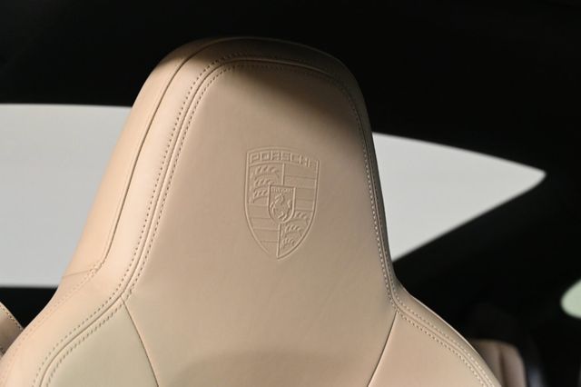 2023 Porsche 911 Carrera - 22913002 - 19