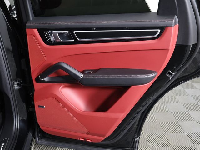 2023 Porsche Cayenne GTS - 22869465 - 29