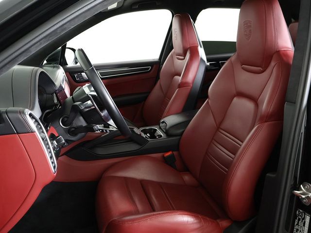 2023 Porsche Cayenne GTS - 22869465 - 34