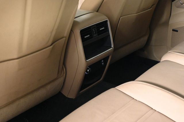 2023 Porsche Cayenne Platinum Edition - 22925199 - 20