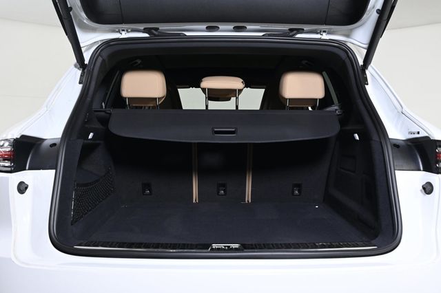 2023 Porsche Cayenne Platinum Edition - 22925199 - 27