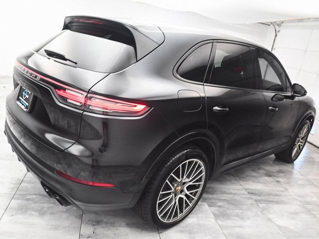 2023 Porsche Cayenne Platinum Edition - 22910725 - 5