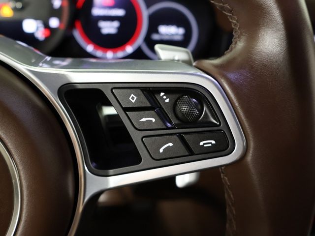 2023 Porsche Cayenne Platinum Edition - 22928362 - 46