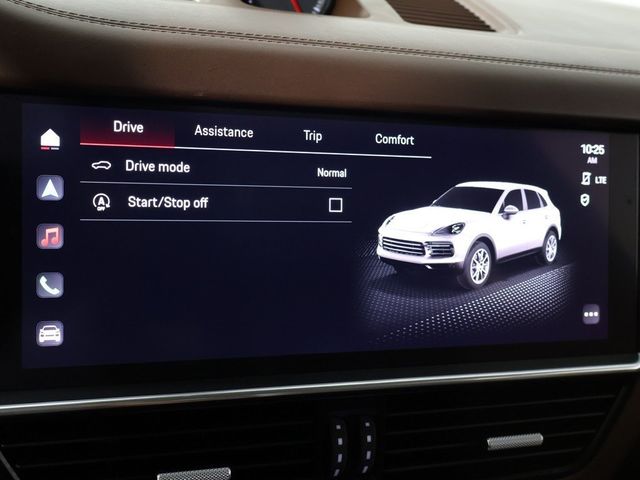 2023 Porsche Cayenne Platinum Edition - 22928362 - 50