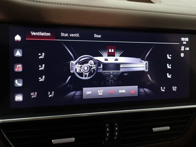 2023 Porsche Cayenne Platinum Edition - 22928362 - 52