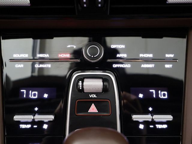 2023 Porsche Cayenne Platinum Edition - 22928362 - 55
