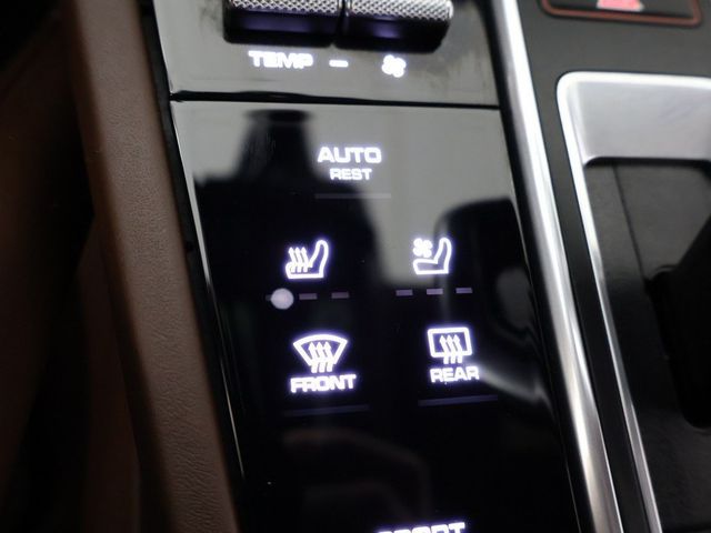 2023 Porsche Cayenne Platinum Edition - 22928362 - 56