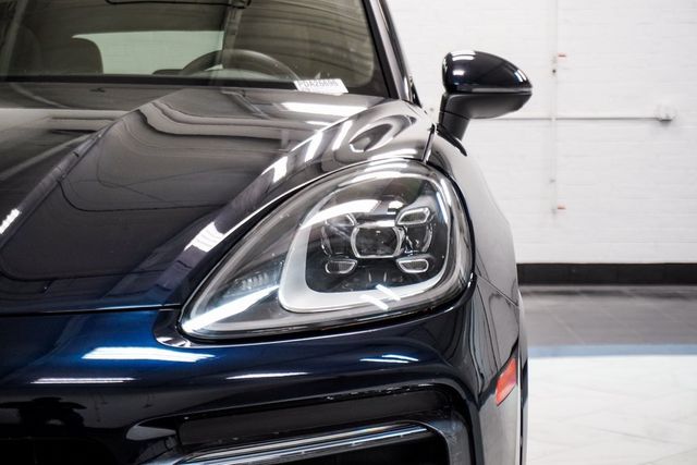 2023 Porsche Cayenne Platinum Edition Coupe - 22890406 - 14