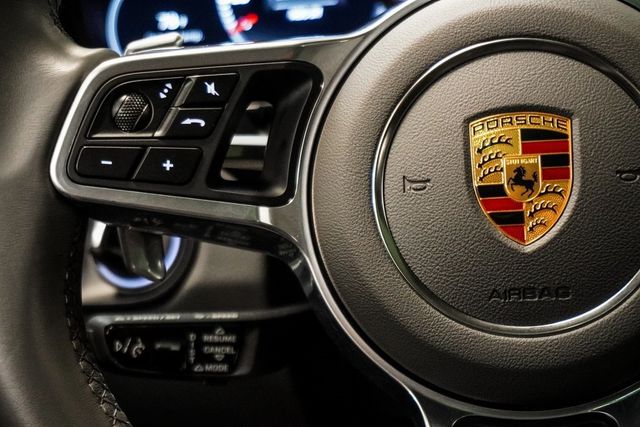 2023 Porsche Cayenne Platinum Edition Coupe - 22890406 - 30