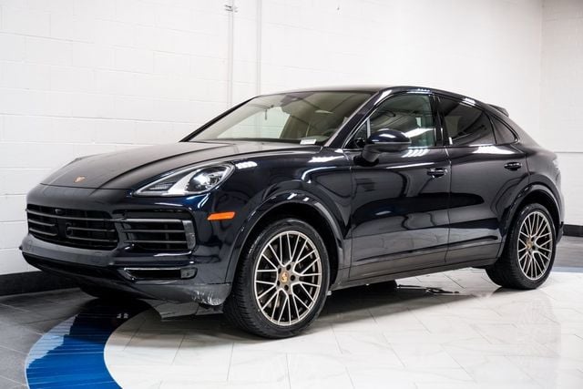 2023 Porsche Cayenne Platinum Edition Coupe - 22890406 - 3