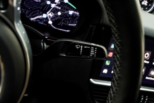 2023 Porsche Cayenne S - 22914257 - 33