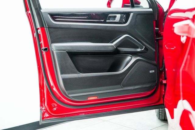 2023 Porsche Cayenne S - 22914257 - 42