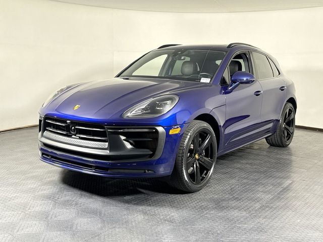 2023 Porsche Macan