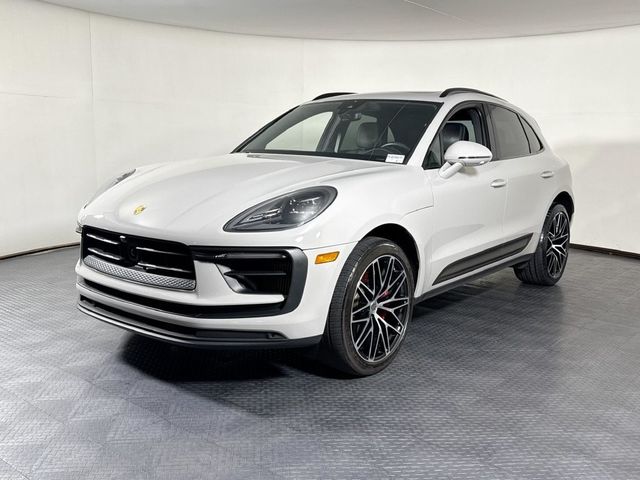 2023 Porsche Macan S