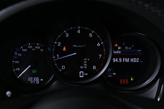 2023 Porsche Macan T - 22908170 - 13