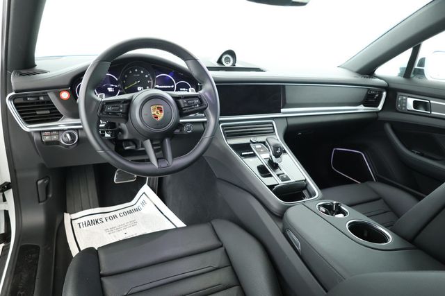2023 Porsche Panamera 4 E-Hybrid Platinum Edition AWD w/ 21'' Wheels & Rear 2+1 Seats - 22906979 - 10