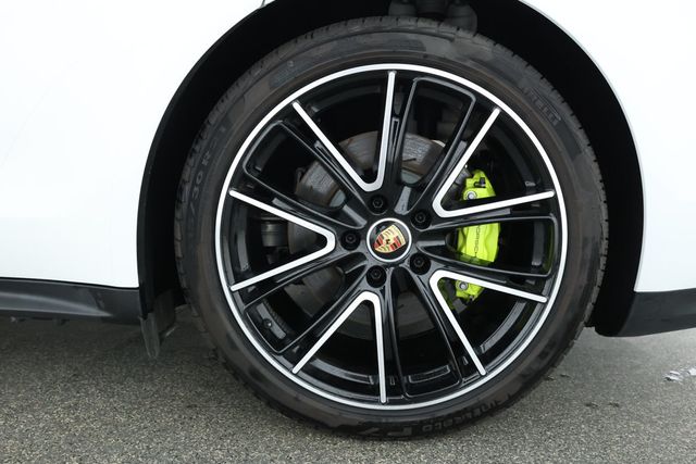 2023 Porsche Panamera 4 E-Hybrid Platinum Edition AWD w/ 21'' Wheels & Rear 2+1 Seats - 22906979 - 6