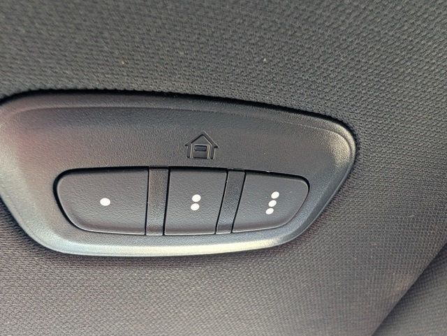 2023 Ram 1500 Laramie 4x4 Crew Cab 5'7" Box - 22930370 - 13