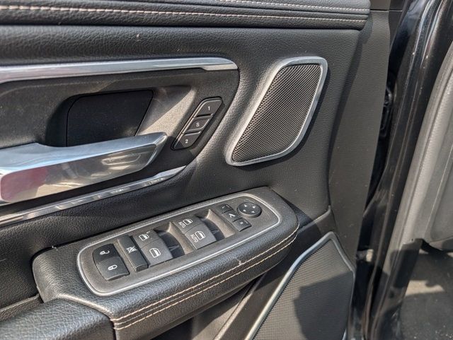 2023 Ram 1500 Laramie 4x4 Crew Cab 5'7" Box - 22930370 - 4