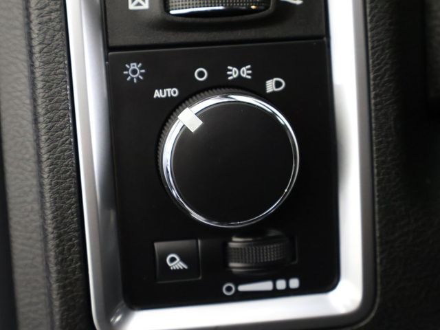 2023 Ram 1500 Classic Warlock 4x4 Crew Cab 5'7" Box - 22924838 - 42