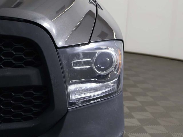 2023 Ram 1500 Classic Warlock 4x4 Crew Cab 5'7" Box - 22936061 - 10