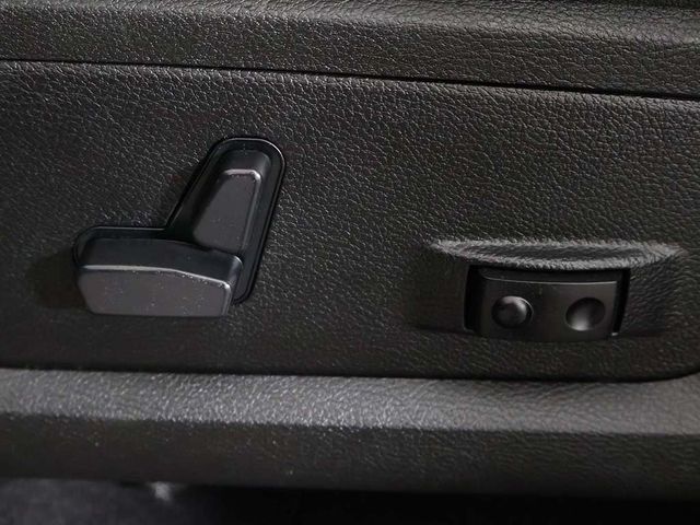 2023 Ram 1500 Classic Warlock 4x4 Crew Cab 5'7" Box - 22936061 - 28