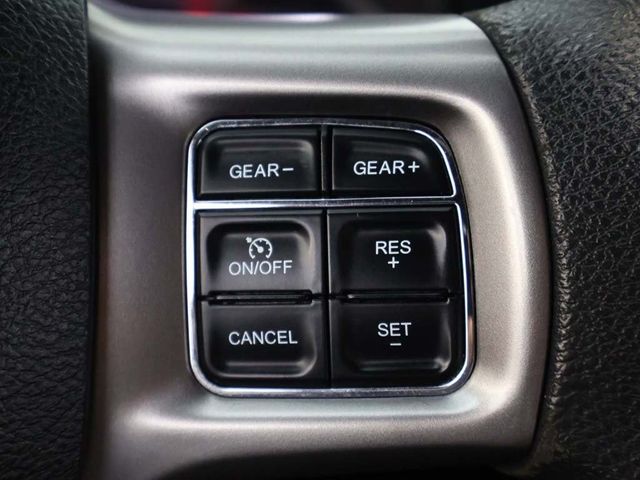 2023 Ram 1500 Classic Warlock 4x4 Crew Cab 5'7" Box - 22936061 - 37