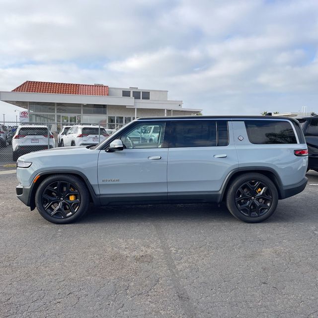 2023 Rivian R1S Adventure/OuadMotor/LargePack/AdaptiveCruiseControl/BlindSpot - 22937609 - 2