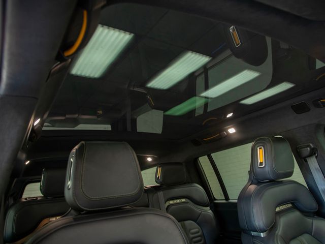 2023 Rivian R1S Adventure Quad-Motor Large Pack - 22871152 - 18