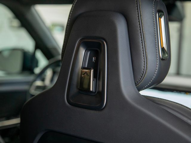 2023 Rivian R1S Adventure Quad-Motor Large Pack - 22871152 - 23