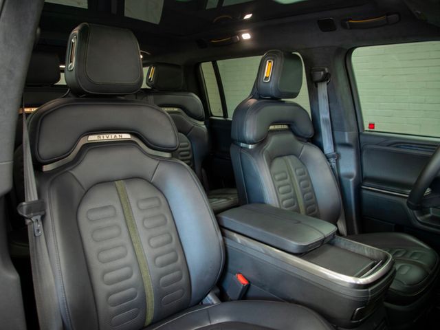 2023 Rivian R1S Adventure Quad-Motor Large Pack - 22871152 - 24