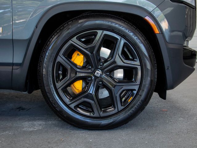 2023 Rivian R1S Adventure Quad-Motor Large Pack - 22871152 - 7