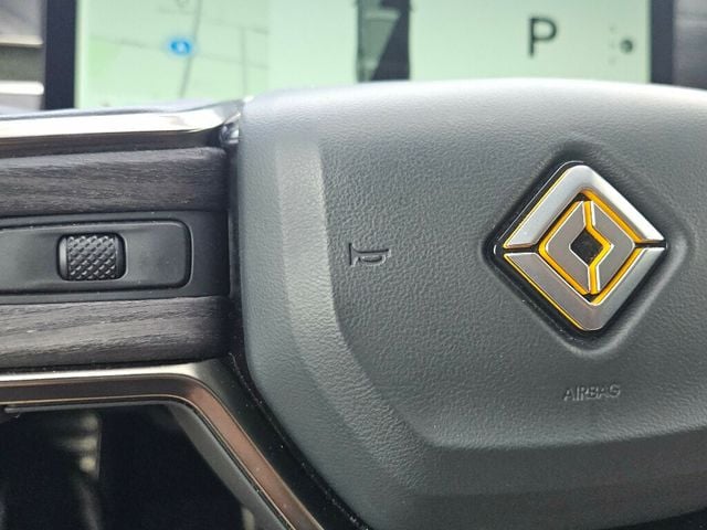 2023 Rivian R1S Adventure Quad-Motor Large Pack - 22938169 - 23