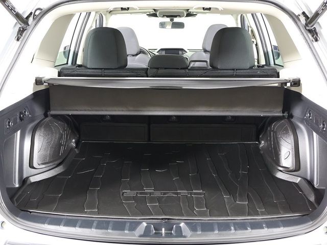 2023 Subaru Forester Premium CVT - 22897763 - 19