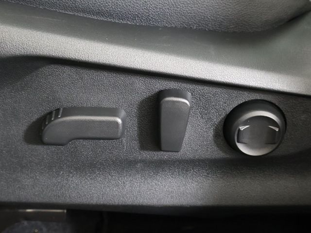 2023 Subaru Forester Premium CVT - 22897763 - 34