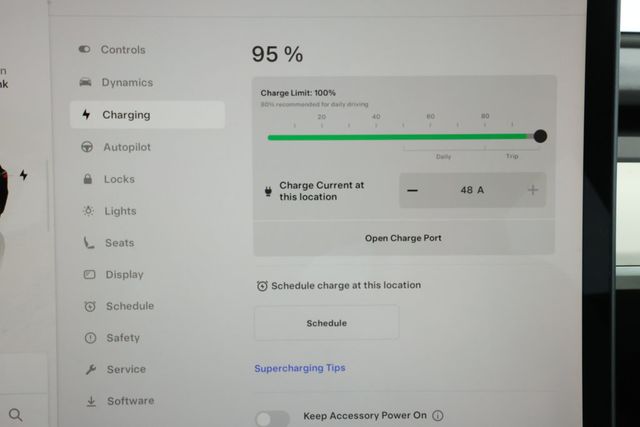 2023 Tesla Model 3 Performance AWD with White & Black Premium Interior - 22928277 - 15