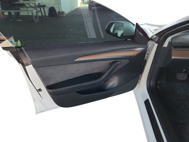 2023 Tesla Model 3 RWD - 22935191 - 25