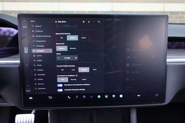 2023 Tesla Model S AWD - 22935970 - 35