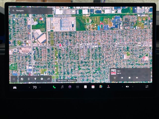 2023 Tesla Model X AWD - 22939352 - 28