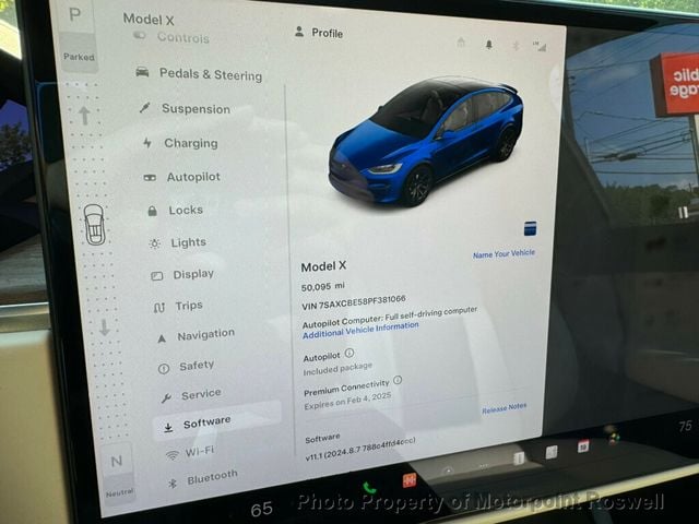 2023 Tesla Model X AWD - 22393477 - 18