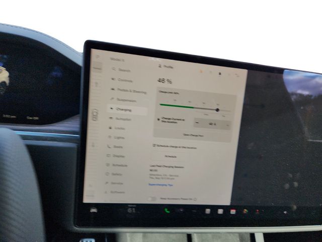 2023 Tesla Model X AWD with 6 Seat Interior and Yoke Steering Wheel - 22934285 - 12