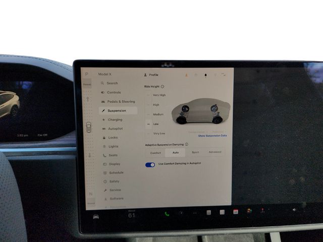 2023 Tesla Model X AWD with 6 Seat Interior and Yoke Steering Wheel - 22934285 - 15