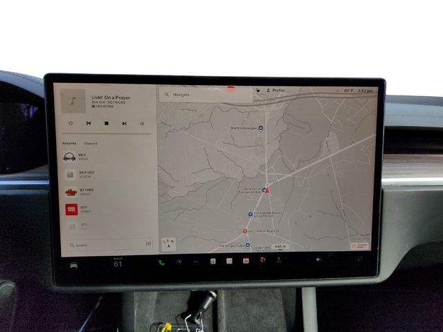 2023 Tesla Model X AWD with 6 Seat Interior and Yoke Steering Wheel - 22934285 - 20