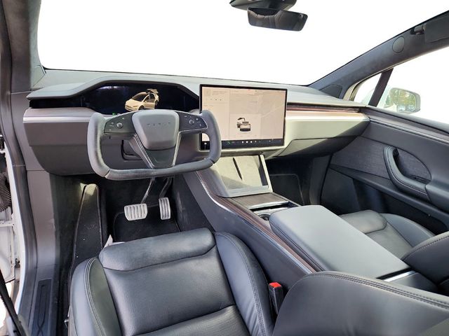 2023 Tesla Model X AWD with 6 Seat Interior and Yoke Steering Wheel - 22934285 - 23