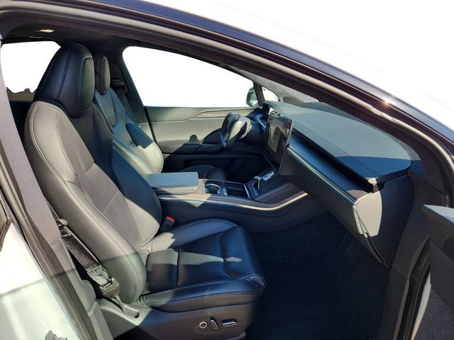 2023 Tesla Model X AWD with 7 Seat Interior and Yoke Steering Wheel - 22934616 - 12